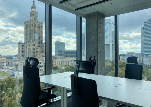 Central Point- biura serwisowane Warszawa - biura i lokale komercyjne na wynajem