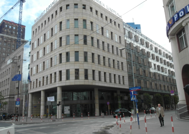 Centrum Jasna Warszawa - biura i lokale komercyjne na wynajem