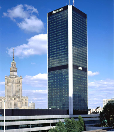 LIM Center Warszawa - biura i lokale komercyjne na wynajem